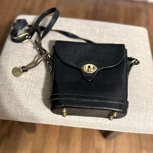 Dooney & Bourke crossbody bag, gently used